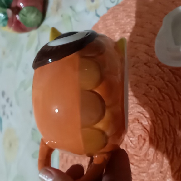 CERAMIC MESA OWL DECORATIVE TEAPOT - Picture 4 of 10